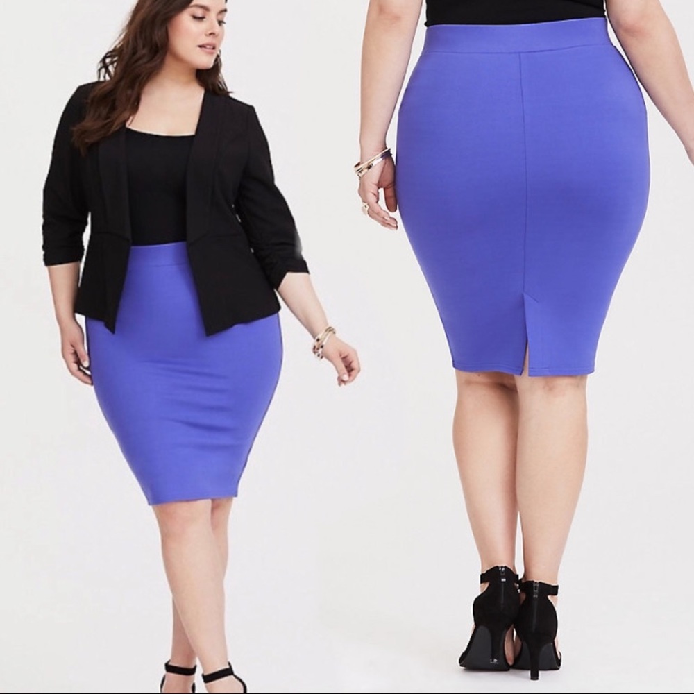Torrid Stretchy Ponte Pencil Skirt Size 2